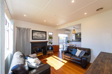 Photo of property in 422 Hemi Street, Raureka, Hastings, 4120