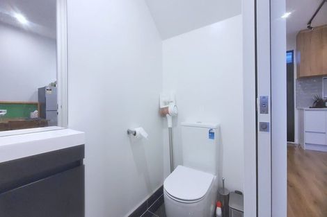 Photo of property in 10 Heketara Way, Massey, Auckland, 0614