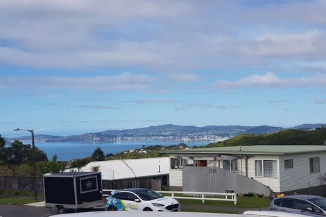 Photo of property in 43b Cypress Drive, Maungaraki, Lower Hutt, 5010