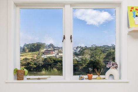Photo of property in 7 Chamberlain Road, Massey, Auckland, 0614