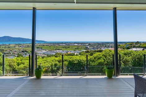Photo of property in 7 Ocean Vista Lane, Paraparaumu, 5032
