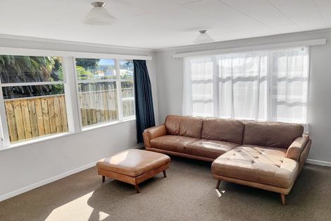 Photo of property in 12 Robinson Street, Foxton, 4814