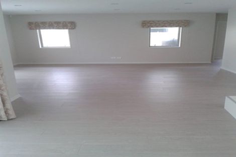 Photo of property in 17a Richard Avenue, Bucklands Beach, Auckland, 2014