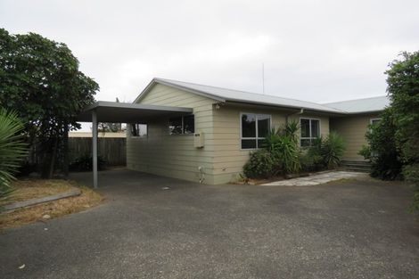 Photo of property in 9 Hawea Street, Mount Maunganui, 3116