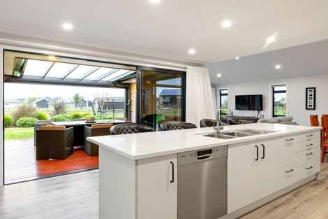 Photo of property in 14 Captain Stone Road, Te Kowhai, Hamilton, 3288