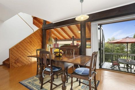 Photo of property in 807 West Coast Road, Oratia, Auckland, 0604