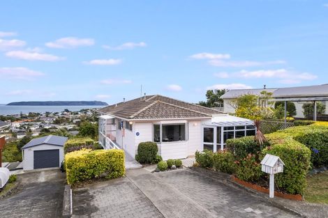 Photo of property in 6 De Castro Place, Titahi Bay, Porirua, 5022