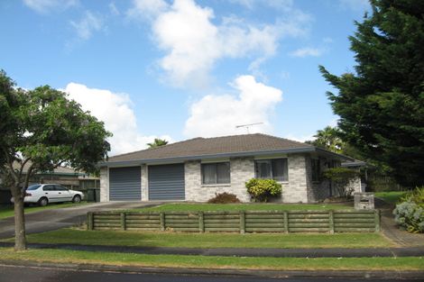 Photo of property in 56 Brylee Drive, Conifer Grove, Takanini, 2112