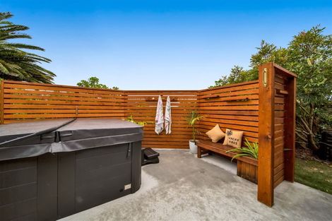 Photo of property in 5a James Drive, Bell Block, New Plymouth, 4312