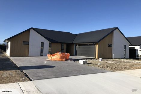 Photo of property in 16 Chatsworth Avenue, Rangiora, 7400