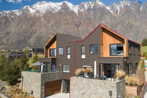 Photo of property in 2/27 Rannoch Drive, Jacks Point, Queenstown, 9371