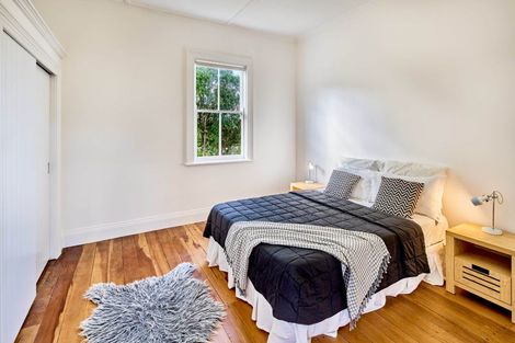 Photo of property in 237 Main Road, Tawa, Wellington, 5028