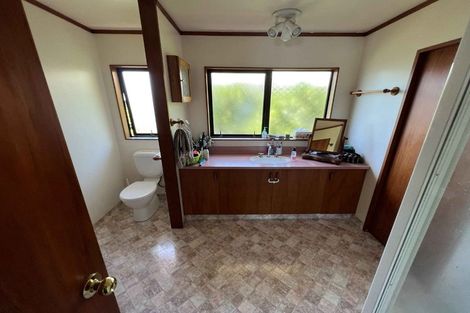 Photo of property in 8 Pukerua Beach Road, Pukerua Bay, 5026