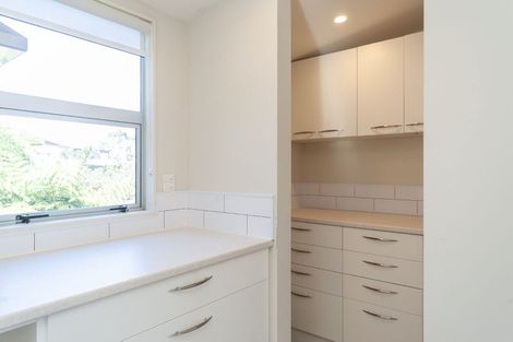 Photo of property in 7a Shortland Street, Khandallah, Wellington, 6035