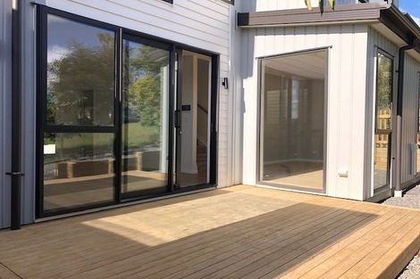 Photo of property in 12c Newhaven Terrace, Mairangi Bay, Auckland, 0630