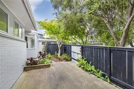 Photo of property in 31 Spinnaker Drive, Whitby, Porirua, 5024