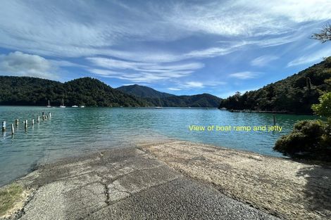 Photo of property in 30 Matai Street, Duncan Bay, Tennyson Inlet, 7195