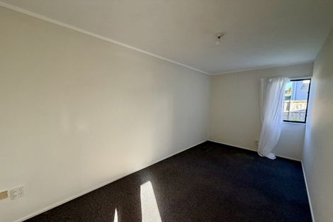 Photo of property in 48 Astley Avenue, New Lynn, Auckland, 0600