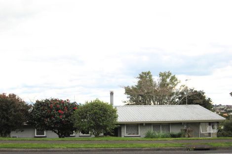 Photo of property in 30 Victory Street, Welcome Bay, Tauranga, 3112