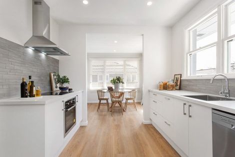 Photo of property in 70 Brookside Terrace, Bryndwr, Christchurch, 8053