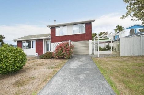 Photo of property in 1 Moehau Grove, Trentham, Upper Hutt, 5018