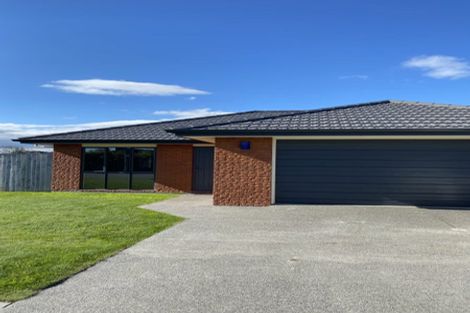 Photo of property in 51 Factory Road, Belfast, Christchurch, 8051