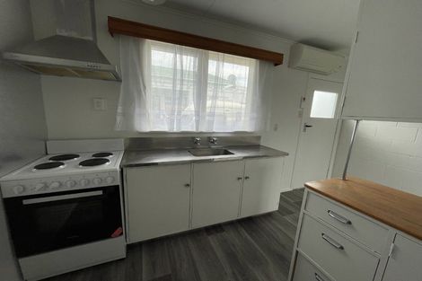 Photo of property in 805 Lawrence Street, Akina, Hastings, 4122