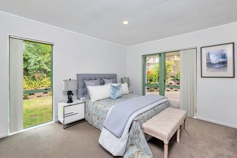 Photo of property in 38 Harbour Lights Close, West Harbour, Auckland, 0618