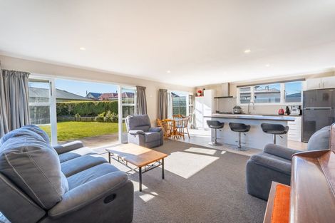 Photo of property in 17 Coonoor Road, Watlington, Timaru, 7910