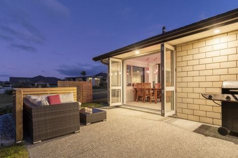 Photo of property in 2 Damien Place, Ohauiti, Tauranga, 3112
