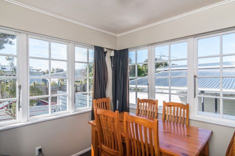 Photo of property in 17 Caribou Place, Kingston, Wellington, 6021
