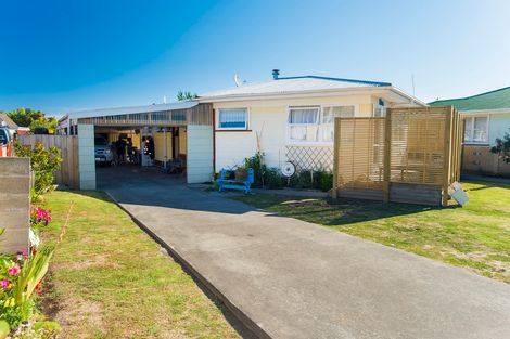 Photo of property in 103 Huxley Road, Outer Kaiti, Gisborne, 4010