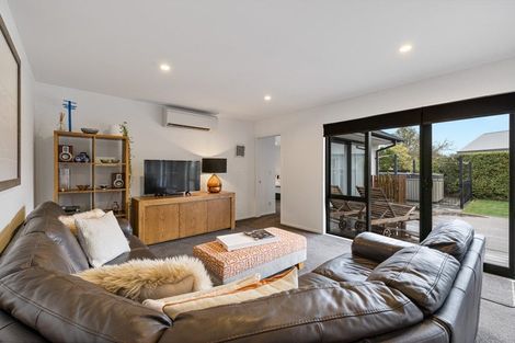 Photo of property in 30 Hemingway Place, Spencerville, Christchurch, 8083