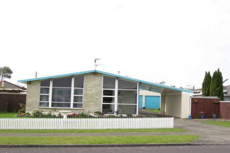 Photo of property in 4 Lantana Avenue, Bell Block, New Plymouth, 4312