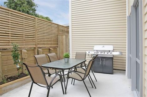 Photo of property in 2/44 Owen Street, Newtown, Wellington, 6021