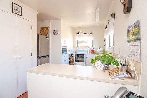 Photo of property in 89 College Street, Awapuni, Palmerston North, 4412