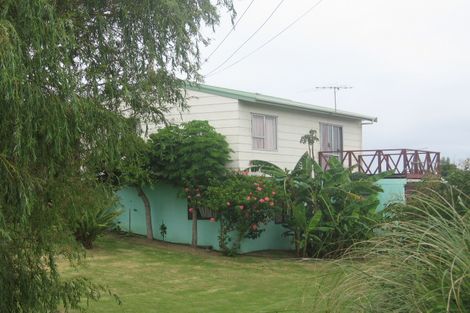 Photo of property in 4 Tetley Road, Surfdale, Waiheke Island, 1081