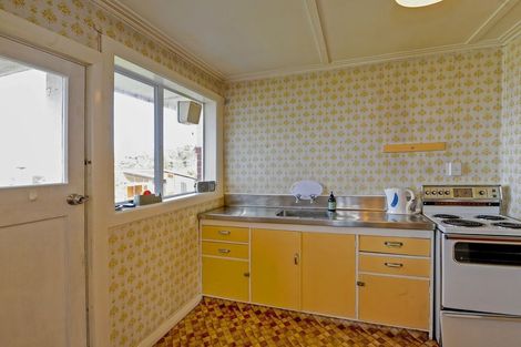 Photo of property in 19 Seaview Terrace, Kew, Dunedin, 9012