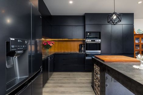 Photo of property in 8 Eric Batchelor Place, Waimate, 7924