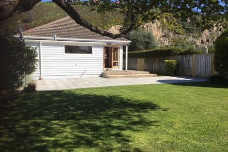 Photo of property in 3 Whitfield Street, Sumner, Christchurch, 8081