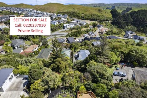 Photo of property in 21a Lomita Road, Johnsonville, Wellington, 6037