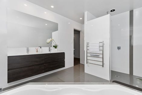 Photo of property in 1 Beaufort Place, Flagstaff, Hamilton, 3210