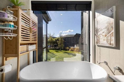 Photo of property in 4 Mckenzies Shute, Jacks Point, Queenstown, 9371