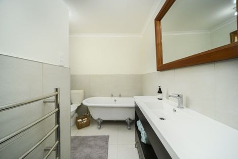 Photo of property in 81 Roy Street, Palmerston North, 4410