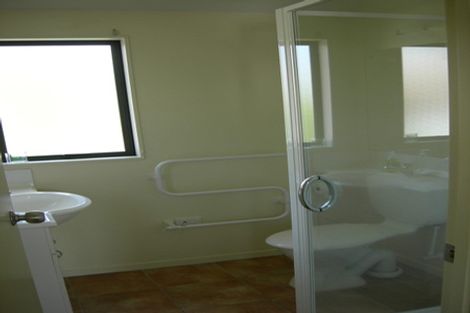 Photo of property in 1/15 Glastron Place, Bayview, Auckland, 0629