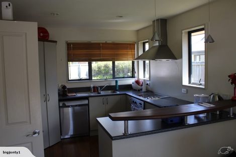 Photo of property in 6a Blarney Place, Casebrook, Christchurch, 8051