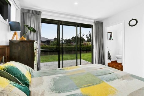 Photo of property in 14 Takiroa Street, Urenui, 4375