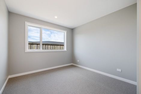 Photo of property in 27 Plover Avenue, Amberley, 7410