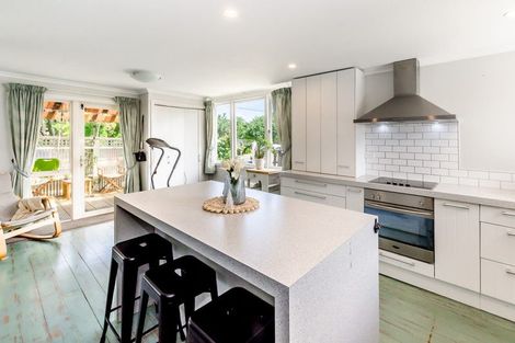 Photo of property in 290 Rosetta Road, Raumati Beach, Paraparaumu, 5032