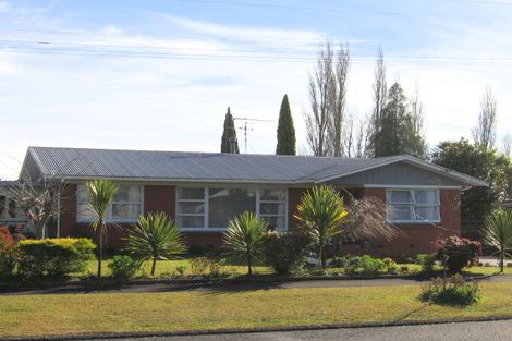 Photo of property in 19 Lewis Street, Glenview, Hamilton, 3206